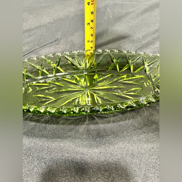 Hazel Atlas Ware Presscut Avocado Green Oblong Serving Butter Dish Trinket Tray - Picture 5 of 6